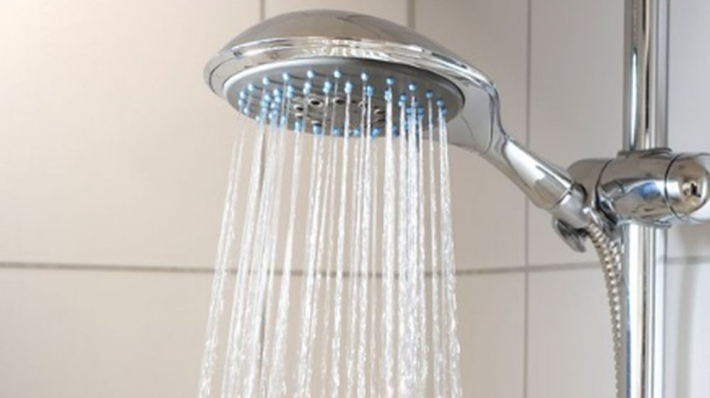 douchekop waterkraan