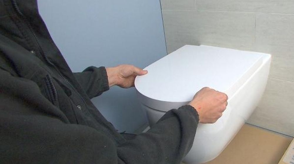 hangtoilet badkamer inrichten