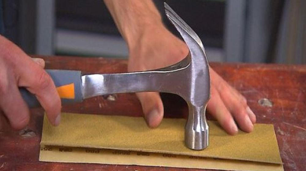 schuurpapierhamer toolbox gereedschap