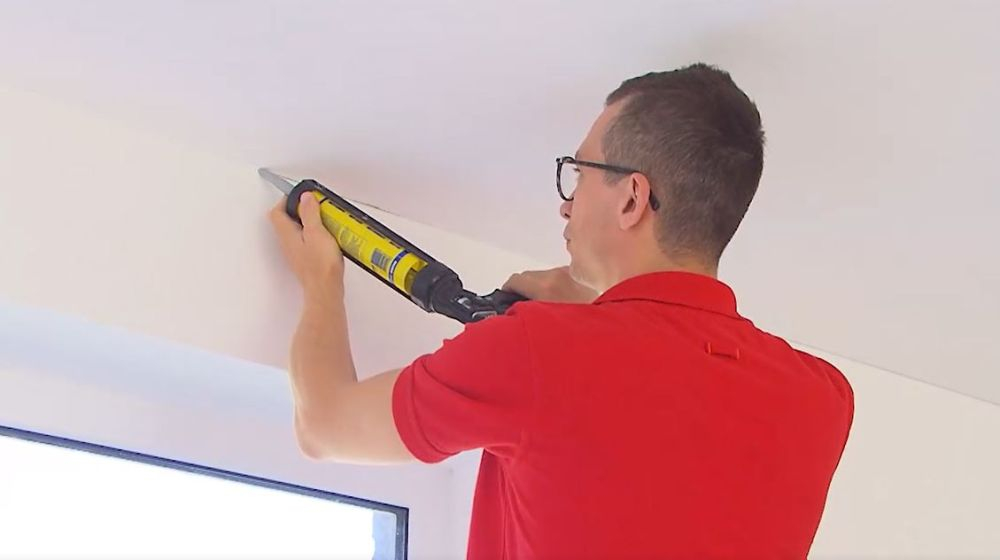 acrylaat HOE DE RUIMTE EN DE ONDERGROND VOORBEREIDEN
